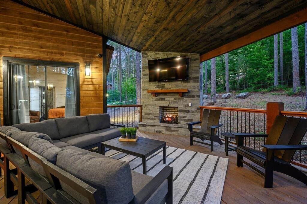 Ember Skye Cabin - 2 Bdr & Bunk Nook/2.5 Bath Broken Bow Exterior photo