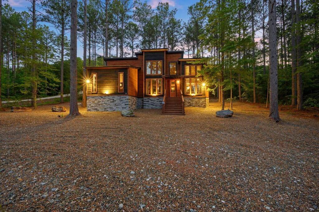 Ember Skye Cabin - 2 Bdr & Bunk Nook/2.5 Bath Broken Bow Exterior photo